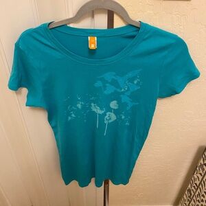 LUCY ACTIVEWEAR TOP SIZE L AQUA W/DETAIL DESIGN /COTTON